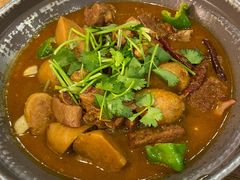 灶膛罐罐牛腩-吃饭皇帝大土家民族菜(正大广场店)