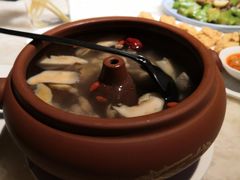 -滇越乘象云南餐厅(豆各庄店)
