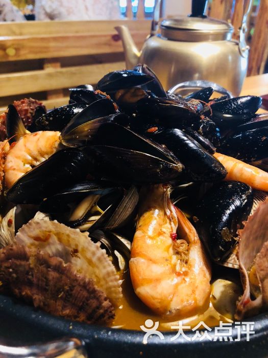 小木屋米酒店海鲜小咖图片 - 第8张