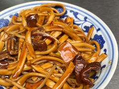 -珠宝街老左杂酱面馆
