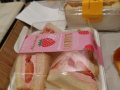 -罗森尼娜(德思勤店)