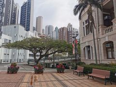 -香港大学
