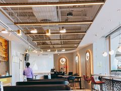 大堂-麦当劳(北京大兴机场二层国内到达(安检外)店)