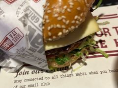 -The Habit Burger Grill 哈比特汉堡(复兴soho店)