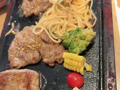 -豪客来牛排(人民东路店)