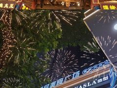 -八一路好吃街(雨田商务大厦店)