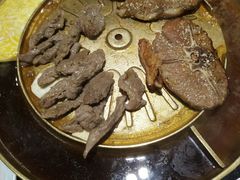 -猪啊牛呀羊啊铜盘烤肉(正大广场店)