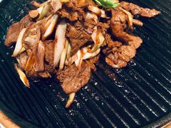 葱爆小牛肉-大董(环贸iapm店)