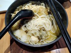 酸菜鱼米线-灵芝妹子海鲜米线(劳动公园店)