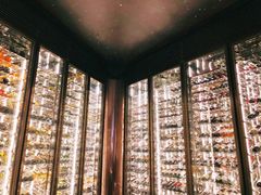 -wineapp葡萄酒餐吧(外滩金融中心店)