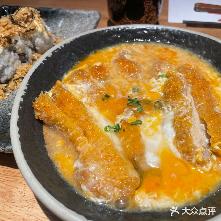 烤串寿司夜宵赞