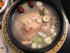 参鸡汤-本家韩国烤肉(财富大厦店)