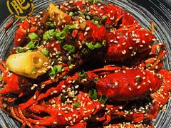 -肥肥虾庄·金牌油焖大虾(汉街SKP店)