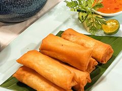 酥炸素春卷-蕉叶·泰国歌舞风情(世贸店)
