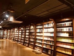 -新华书店(印象城店)