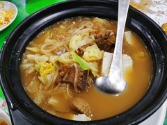 农家土鸡烩菜-令氏家外家周秦食府(高新店)
