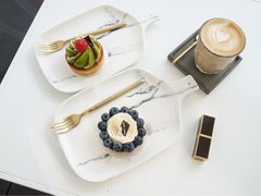 -UNI UNI(环亚凯瑟琳店)