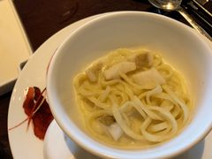 黄鱼煨面-杭州西子湖四季酒店·金沙厅