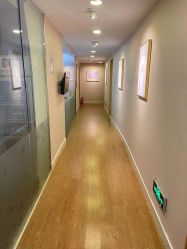 -海豚湾高端月子会所(黄浦店)