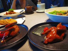爆汁花椒脆皮乳鸽-柴门头啖汤·经典川菜·慢火汤品(锦城万达店)