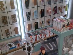 -爱畅享华为苹果手机维修服务(虹口龙之梦店)