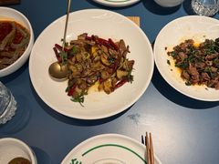 -一坐一忘云南菜(嘉里中心店)