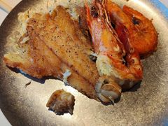 -赶海部落海鲜城(海阳路店)