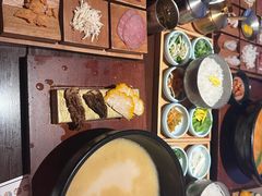-银米·云南传统过桥米线(双廊黑金冠店)