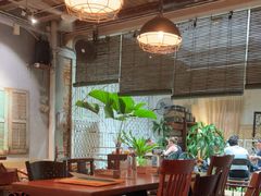 -The Daily Fix Cafe