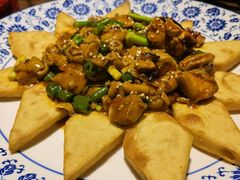 锅盔烧鸡-蓝田印象