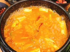 -肉甲韩国木炭烤肉(新壹街1店)