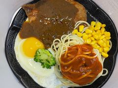-汤姆家的牛排意面披萨(新城市广场店)
