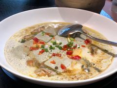 生蚝臭豆腐-青桃餐厅