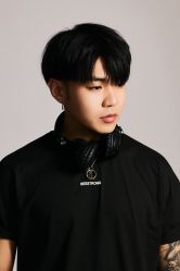 -米莱摄影写真(五大道别墅店)