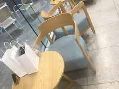 -焙丽拾光(麦凯乐直营店)