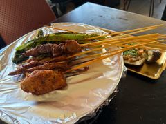 -何师烧烤Pro ·江湖川菜·小龙虾·精酿啤酒(太古里旗舰店)