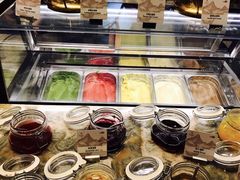 -万达文华酒店·48F云端窗景美食汇自助餐厅