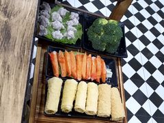 -小龍鳳·港式海鲜打边炉(沙湖路店)