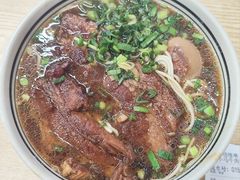 -小马牛肉面·牛骨熬制(南京博物院店)