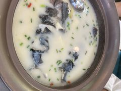 -浔味·山屿湖·正宗淳牌全鱼宴老字号