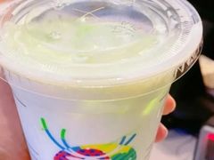 初恋青提小铁-瑞幸咖啡(青秀区龙光世纪A座店)