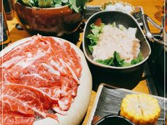 -呷哺呷哺 黄金牧场 (新中关购物中心店)