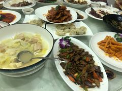 -红高粱大酒店(宁山东路店)