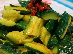 拍黄瓜-虎虎龙虾大排档(双井店)