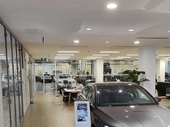 -上海永达奥诚奥迪4S店(申江路店)