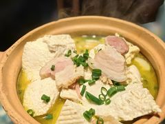 -头上红煨盐鸡乡村食府