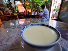 -周大娘牛乳(旧寨古村总店)