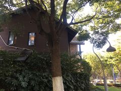 -上海德威外籍人员子女学校(浦东校区)