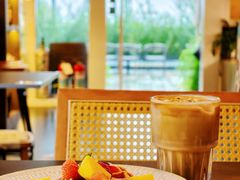 -ommo cafe(半岛城邦店)