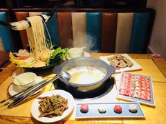 -许府牛杂·鲜牛肉火锅(梁溪万达店)